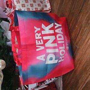 Pink Shopping Bags (Large) NWOT